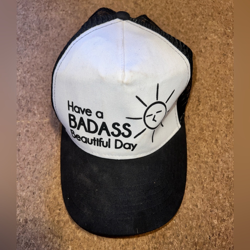 Trucker hat